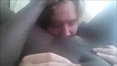 Jouer Mettez votre museau directement dans ce joli vagin