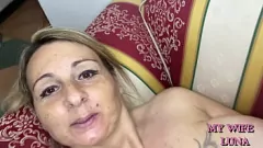 Odtwórz Włoska MILF Luna Green szaleje z dużym kutasem