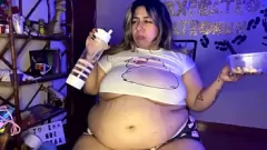 Play Chubby BBW Webcam Model Coraline Goes Wild with Dildo on 01 May 2022