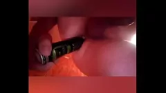 Odtwórz Analna przygoda pulchnej gospodyni domowej z wibratorem - prawdziwe amatorskie porno