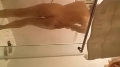 تشغيل رغبة أنجيلا قرنية: اللعنة دش مشبع بالبخار مع اللسان الشديد وشاعر المتفجرة